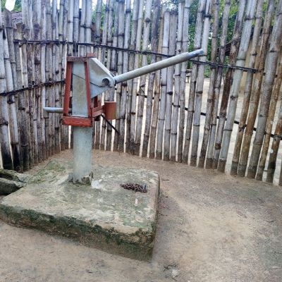 Communal well